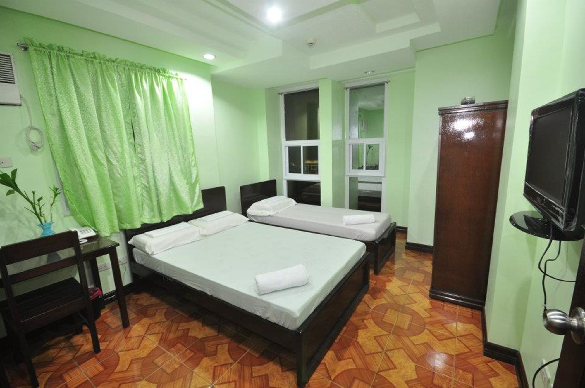 Rooms R Us - Voyagers Palace Puerto Princesa Extérieur photo